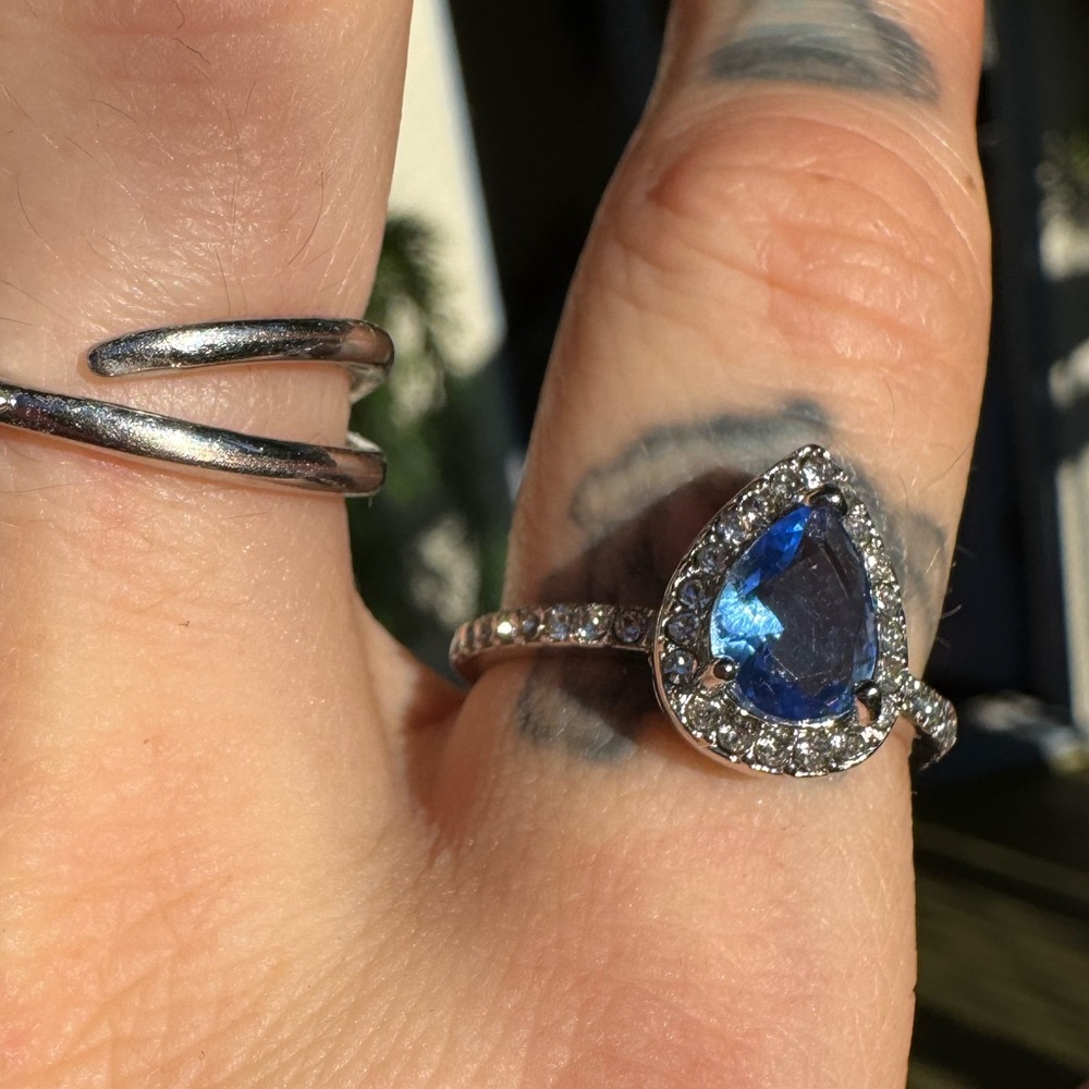Vintage Silver Ring with Blue Teardrop Gemstone